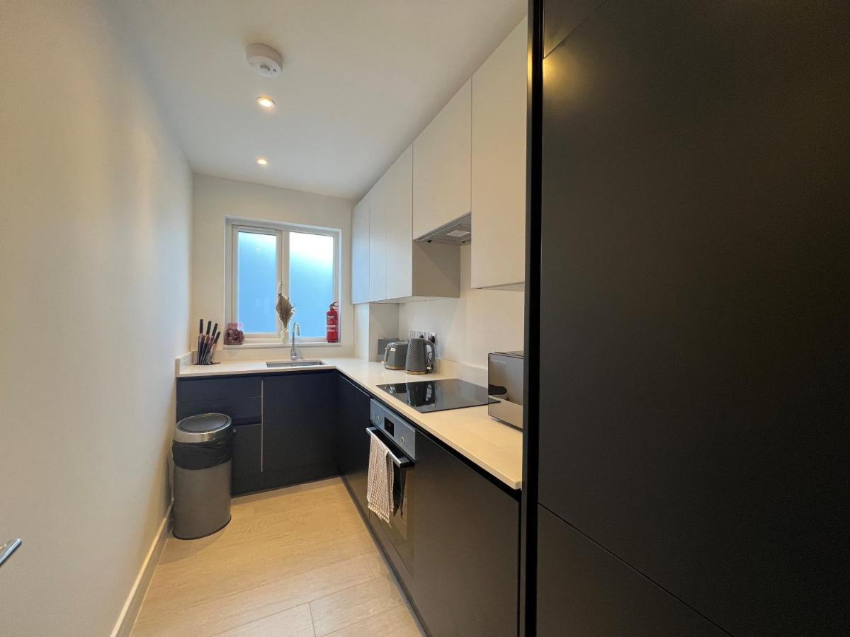 Star London Station Road 3-Bed Haven 아파트 외부 사진